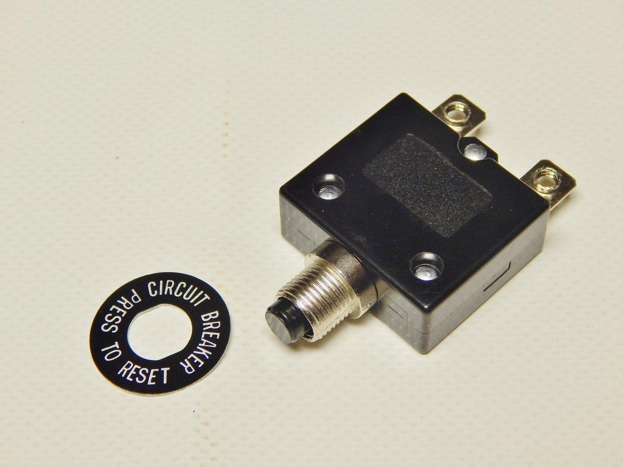 Push Button Breaker 40 AMP – Kym Industries, Inc.