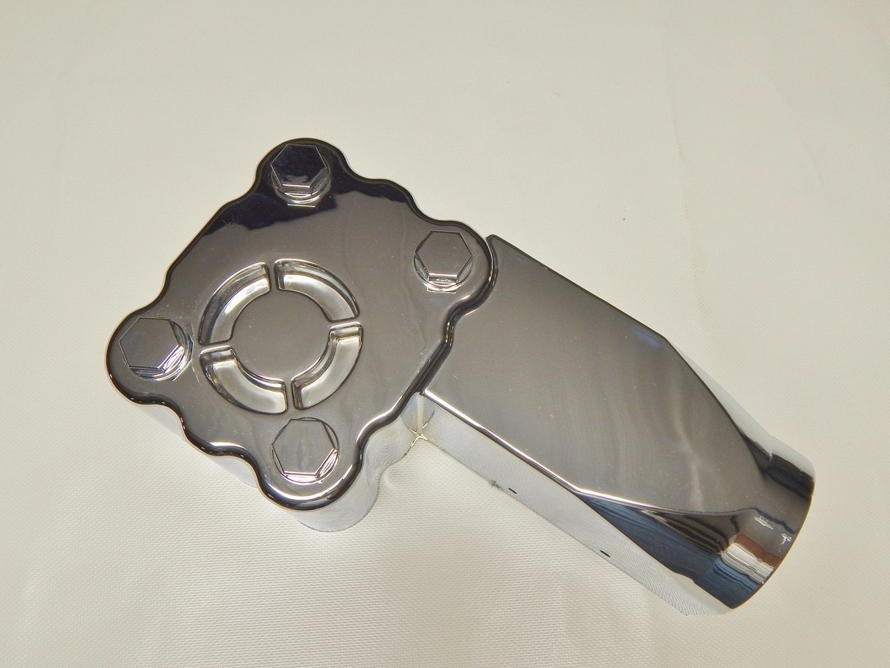 Chrome Motor Cover - kym-industries